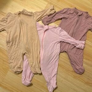 Aablexema onesies